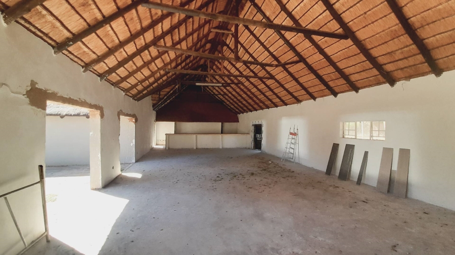 5 Bedroom Property for Sale in Hartbeespoort Rural North West